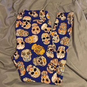 NWOT Lularoe Skull Leggings